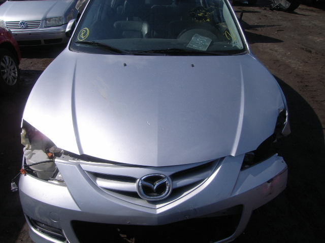 JM1BK324771761021 - 2007 MAZDA 3 S SILVER photo 9