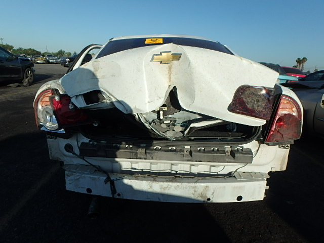 1G1ZC5EB3AF307434 - 2010 CHEVROLET MALIBU 1LT WHITE photo 10