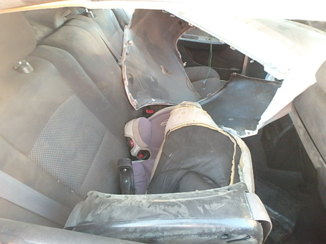 1G1ZC5EB3AF307434 - 2010 CHEVROLET MALIBU 1LT WHITE photo 6