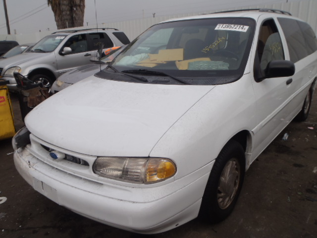 2FMDA5141SBB85024 - 1995 FORD WINDSTAR W WHITE photo 2