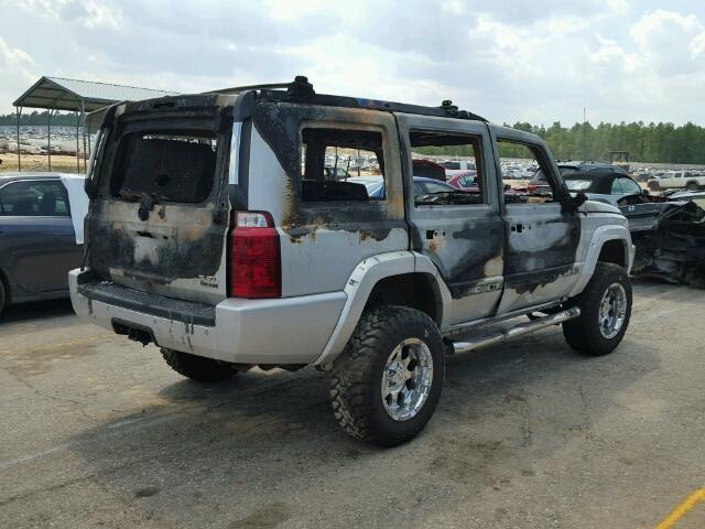 1J8HG58296C364029 - 2006 JEEP COMMANDER BURN photo 3
