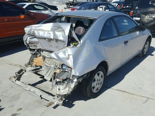 1HGEM22195L029886 - 2005 HONDA CIVIC DX V SILVER photo 4