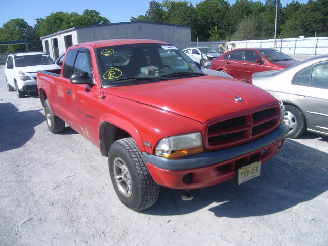 1B7GG22Y3WS557958 - 1998 DODGE DAKOTA RED photo 1