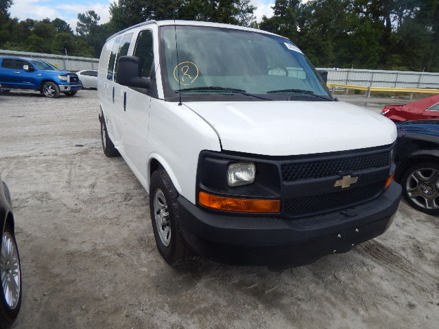 1GCFH154191129781 - 2009 CHEVROLET EXPRESS G1 WHITE photo 1