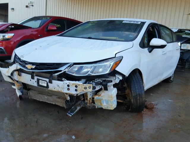 1G1BC5SM8H7266715 - 2017 CHEVROLET CRUZE LS WHITE photo 2