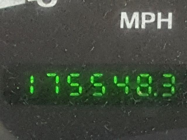 5LMFU28R82LJ16196 - 2002 LINCOLN NAVIGATOR 黑色 照片 8