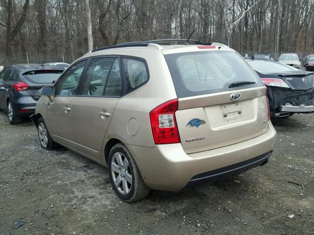 KNAFG526177047766 - 2007 KIA RONDO LX GOLD photo 3