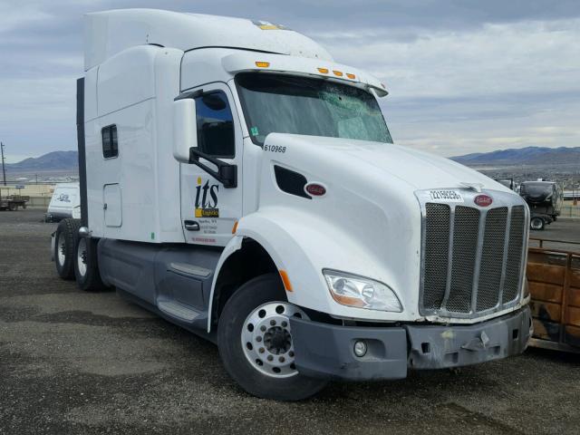 1XPBDP9X6GD358615 - 2016 PETERBILT 579 WHITE photo 1