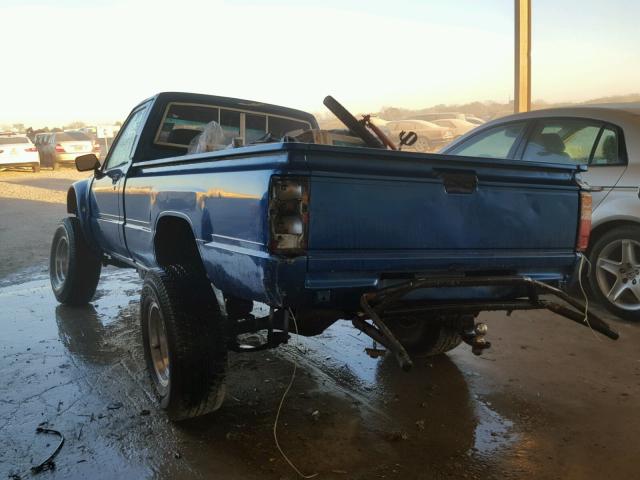 JT4RN55R7F0081939 - 1985 TOYOTA PICKUP 1/2 BLUE photo 3