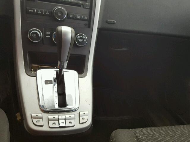 2CKDL63F076031190 - 2007 PONTIAC TORRENT SILVER photo 9