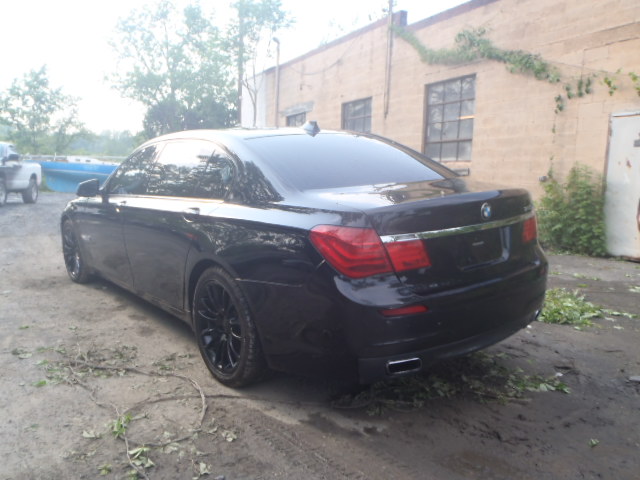 WBAKC8056CC435403 - 2012 BMW 750LI XDRI BLACK photo 3