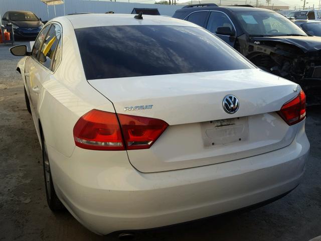 1VWBP7A38CC049999 - 2012 VOLKSWAGEN PASSAT SE WHITE photo 3