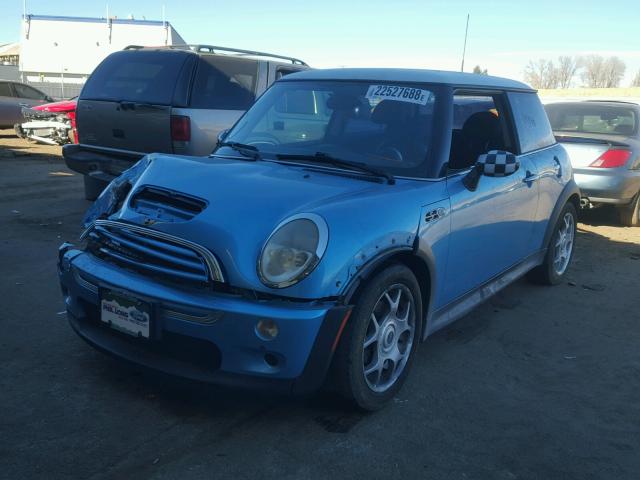 WMWRE33492TD53007 - 2002 MINI COOPER S 蓝色 照片 2