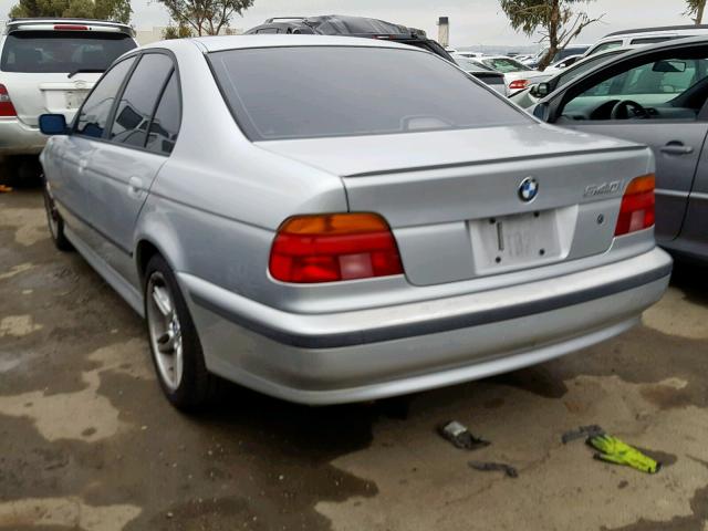 WBADN5346YGC95381 - 2000 BMW 540 I SILVER photo 3