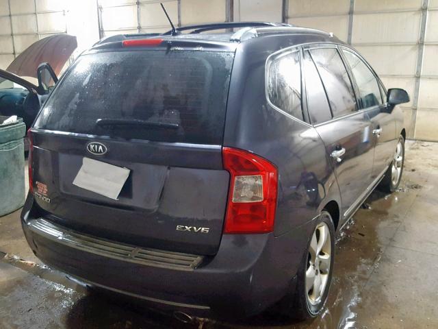 KNAFG526577121335 - 2007 KIA RONDO LX GRAY photo 4