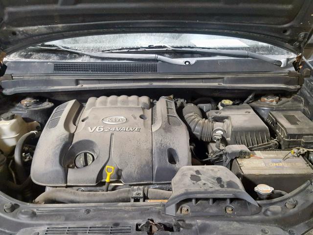 KNAFG526577121335 - 2007 KIA RONDO LX GRAY photo 7