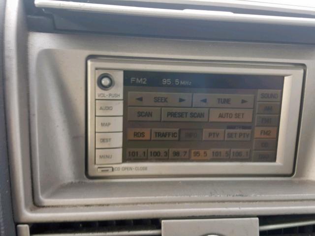 5LMEU88H05ZJ33811 - 2005 LINCOLN AVIATOR 银色 照片 9