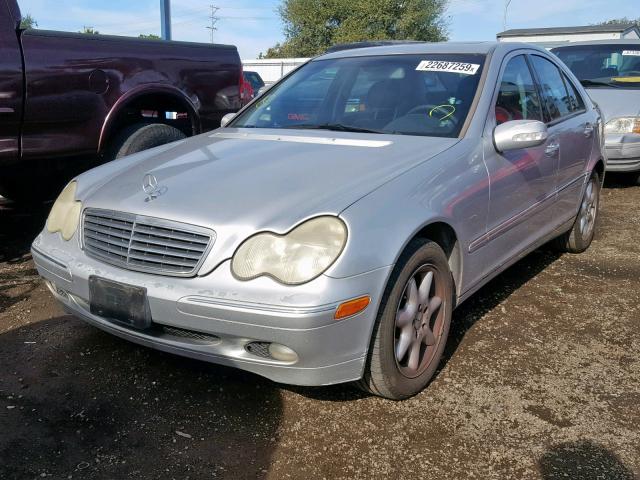 WDBRF61J43F308501 - 2003 MERCEDES-BENZ C 240 SILVER photo 2