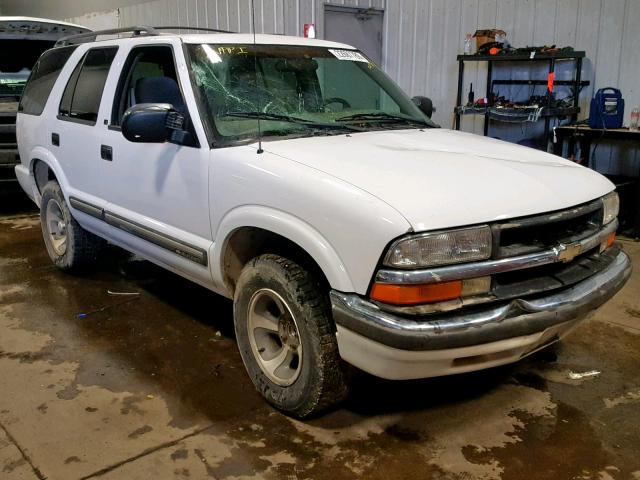 1GNCS13W0Y2138478 - 2000 CHEVROLET BLAZER WHITE photo 1