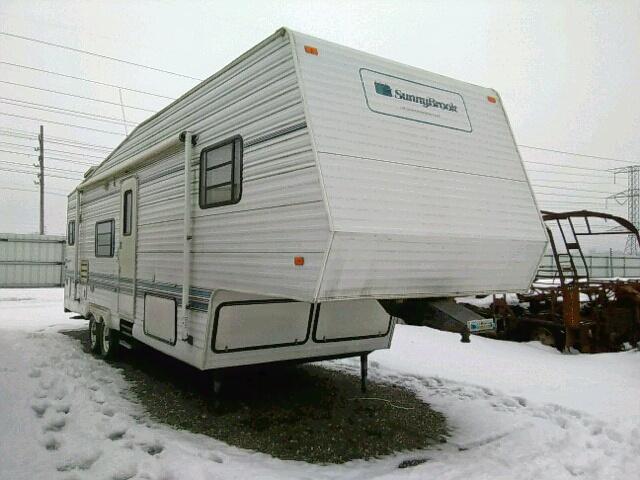 4UBBS0P22T1W03714 - 1996 SUNN 5TH WHEEL WHITE photo 1