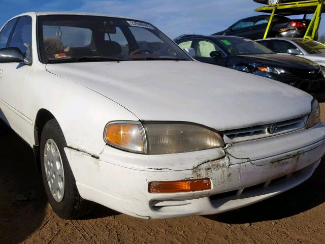 4T1SK12EXSU505911 - 1995 TOYOTA CAMRY LE WHITE photo 9