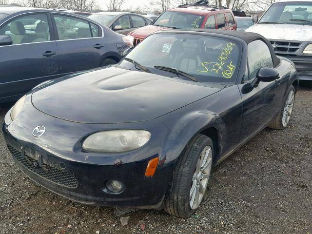 JM1NC25F360108367 - 2006 MAZDA MX-5 MIATA BLACK photo 2