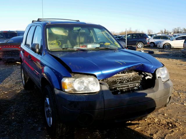 1FMYU03115KC11128 - 2005 FORD ESCAPE XLT BLUE photo 1