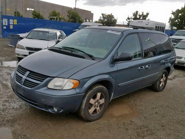 2D4GP44L06R921030 - 2006 DODGE GRAND CARA GREEN photo 2