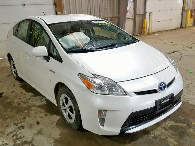 JTDKN3DU5F1903921 - 2015 TOYOTA PRIUS 白色 照片 1