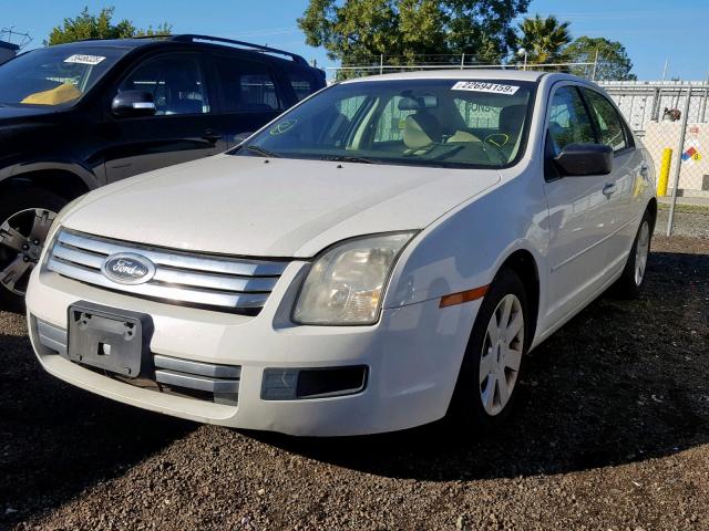 3FAHP06Z79R149030 - 2009 FORD FUSION S WHITE photo 2