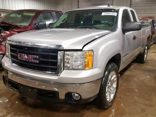 2GTEK19J871558128 - 2007 GMC NEW SIERRA SILVER photo 2