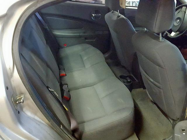 2G2WP522451166913 - 2005 PONTIAC GRAND PRIX SILVER photo 6