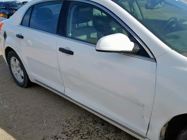 1G1ZD5E13BF352279 - 2011 CHEVROLET MALIBU 2LT WHITE photo 9