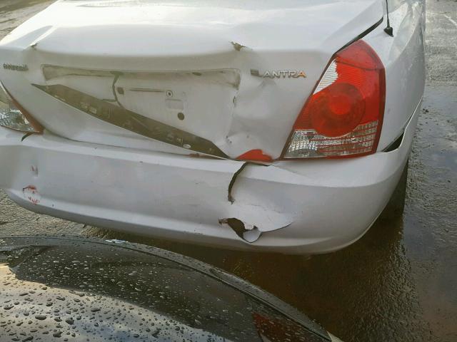KMHDN46D16U285440 - 2006 HYUNDAI ELANTRA GL 白色 照片 9