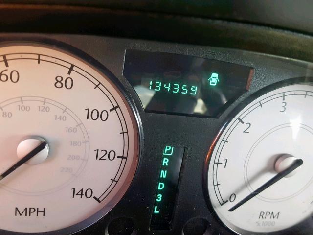 2C3JA53G85H588972 - 2005 CHRYSLER 300 TOURIN 银色 照片 8