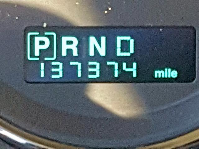 1J8HG58226C276035 - 2006 JEEP COMMANDER BLACK photo 8