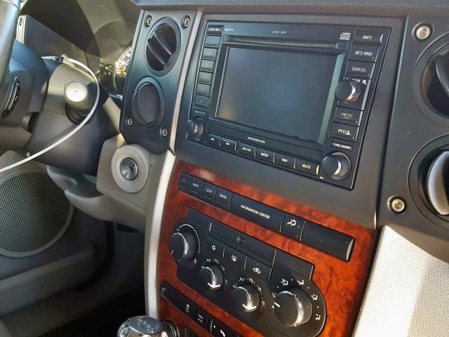 1J8HG58226C276035 - 2006 JEEP COMMANDER BLACK photo 9