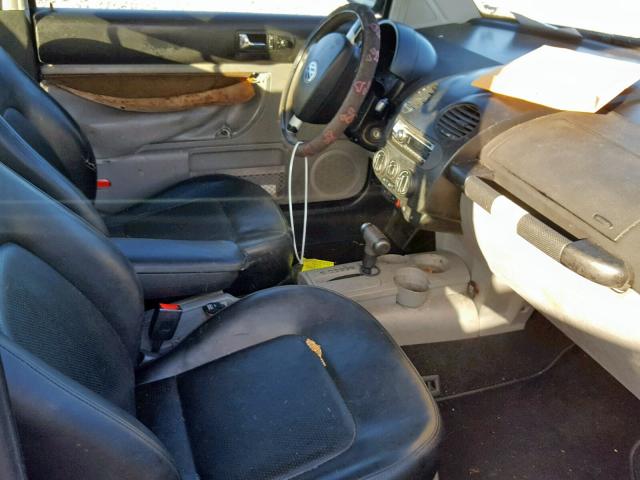 3VWCD21C91M409177 - 2001 VOLKSWAGEN NEW BEETLE Qara foto 5