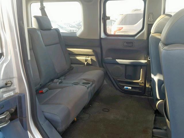 5J6YH28676L001213 - 2006 HONDA ELEMENT EX SILVER photo 6