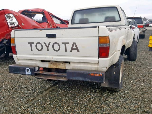 JT4RN63R3G0007363 - 1986 TOYOTA PICKUP RN6 WHITE photo 4