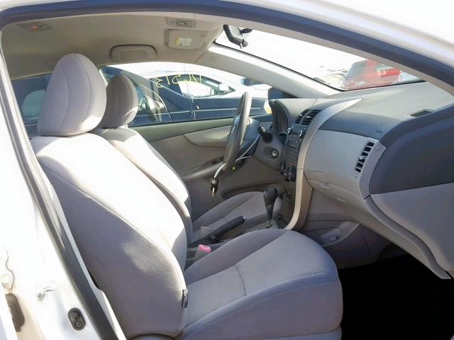 JTDBU4EE0AJ070697 - 2010 TOYOTA COROLLA BA 白色 照片 5