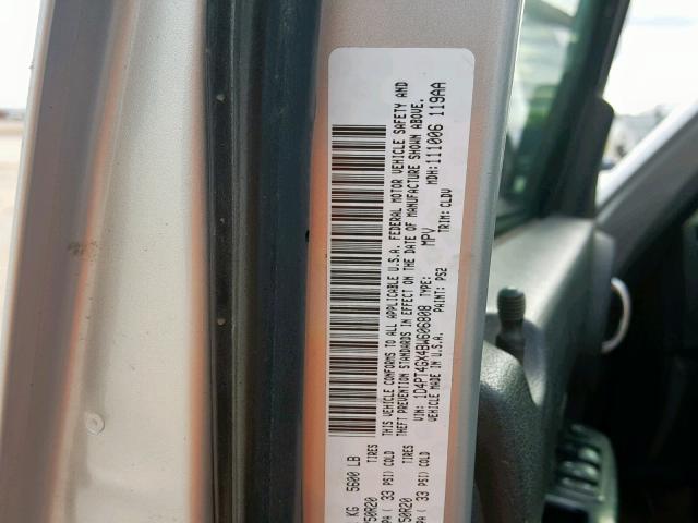 1D4PT4GX4BW606808 - 2011 DODGE NITRO HEAT SILVER photo 10