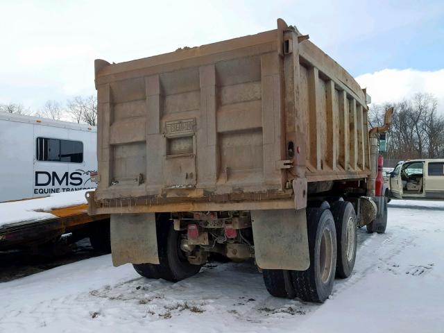 1M2P324C71M055377 - 2001 MACK 600 RD600 RED photo 4