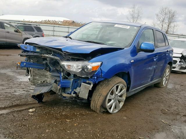 4A4AP3AU4FE019934 - 2015 MITSUBISHI OUTLANDER BLUE photo 2