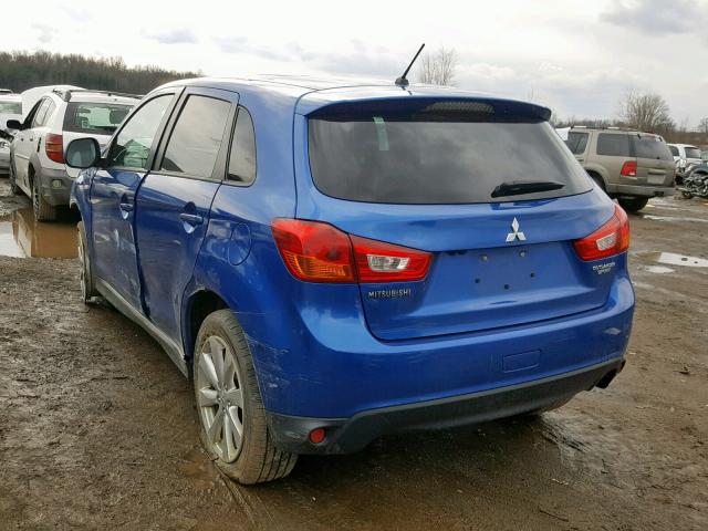 4A4AP3AU4FE019934 - 2015 MITSUBISHI OUTLANDER BLUE photo 3