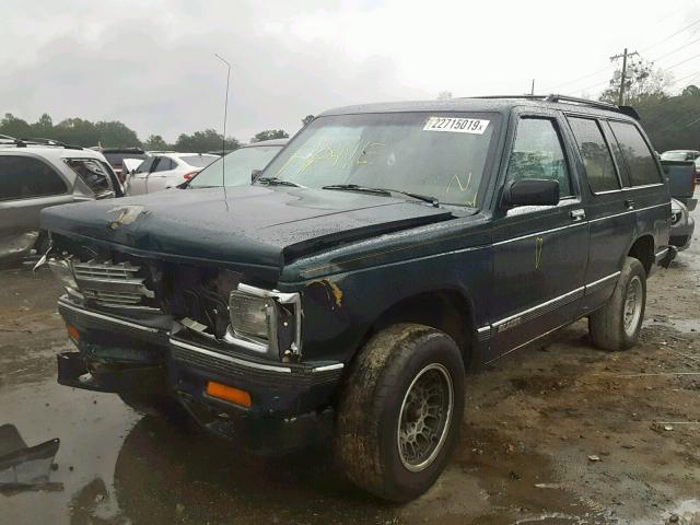 1GNCS13W9N2224111 - 1992 CHEVROLET BLAZER S10 GREEN photo 2