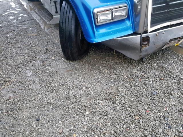 1FUJAPCK66DU17169 - 2006 FREIGHTLINER CONVENTION BLUE photo 9