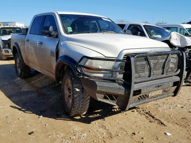 3D7UT2CL2BG512258 - 2011 DODGE RAM 2500 WHITE photo 1