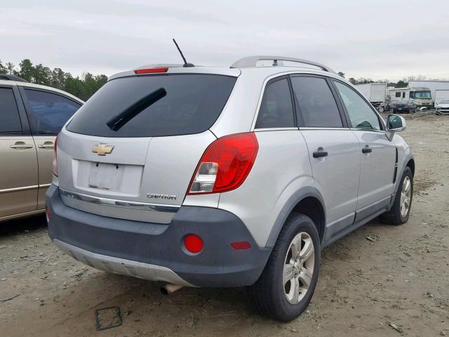 3GNAL2EK9DS597673 - 2013 CHEVROLET CAPTIVA LS 银色 照片 4