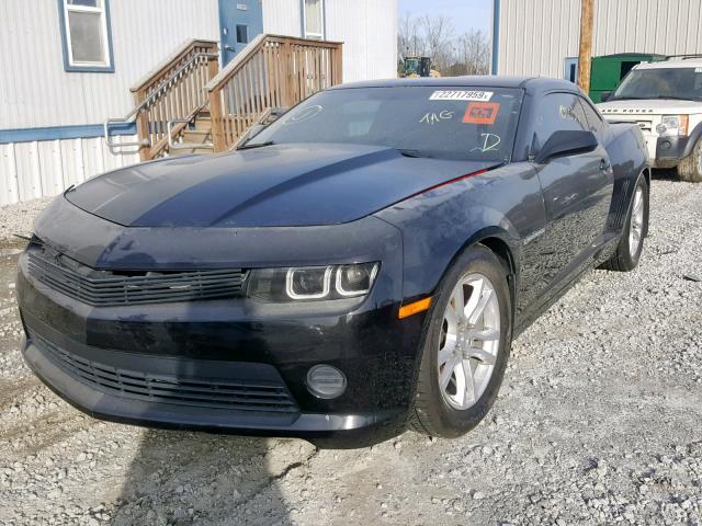 2G1FB1E34F9209455 - 2015 CHEVROLET CAMARO LS BLACK photo 2